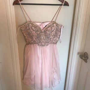 Dave and Johnny short prom dress